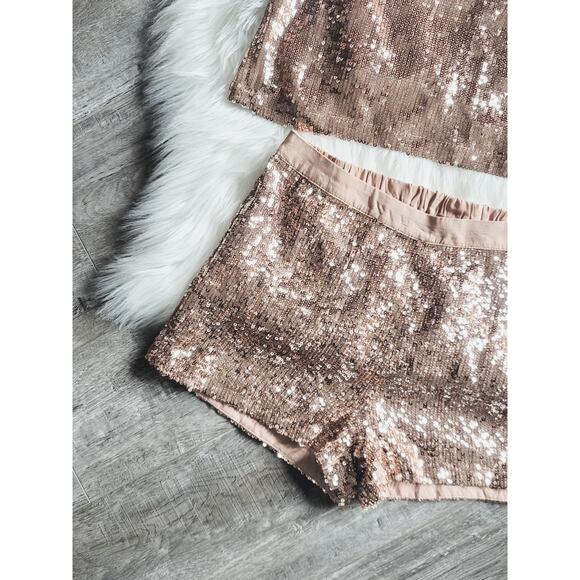NWT Anthropologie Sequined Shimmer Shorts & Top Set - Size 4 - Picture 9 of 12